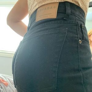 Size 29 black Nevada Bermuda shorts